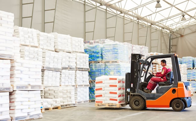 reduction warehouse expenses